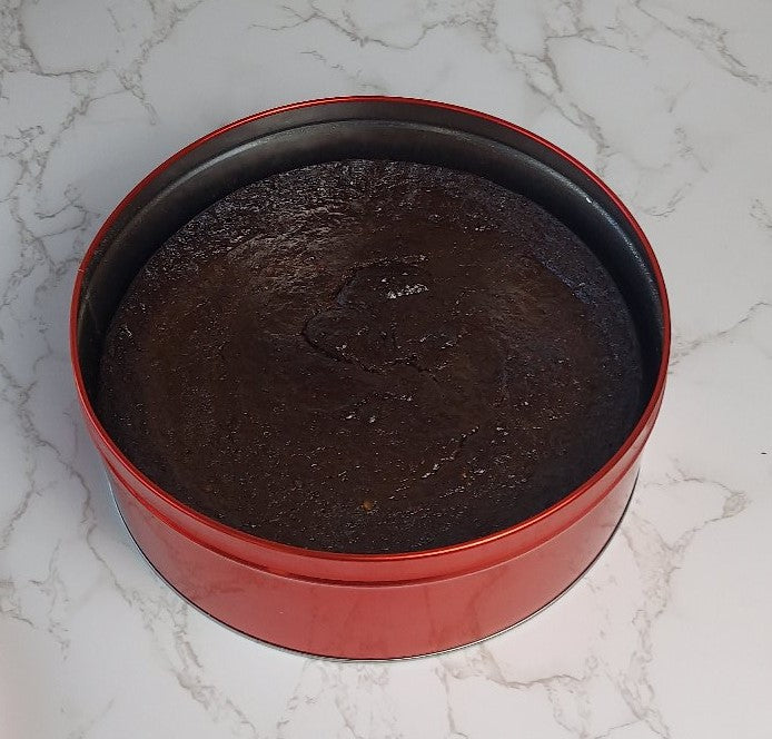 2lb Jamaican Black Fruit Cake - Gift Tin