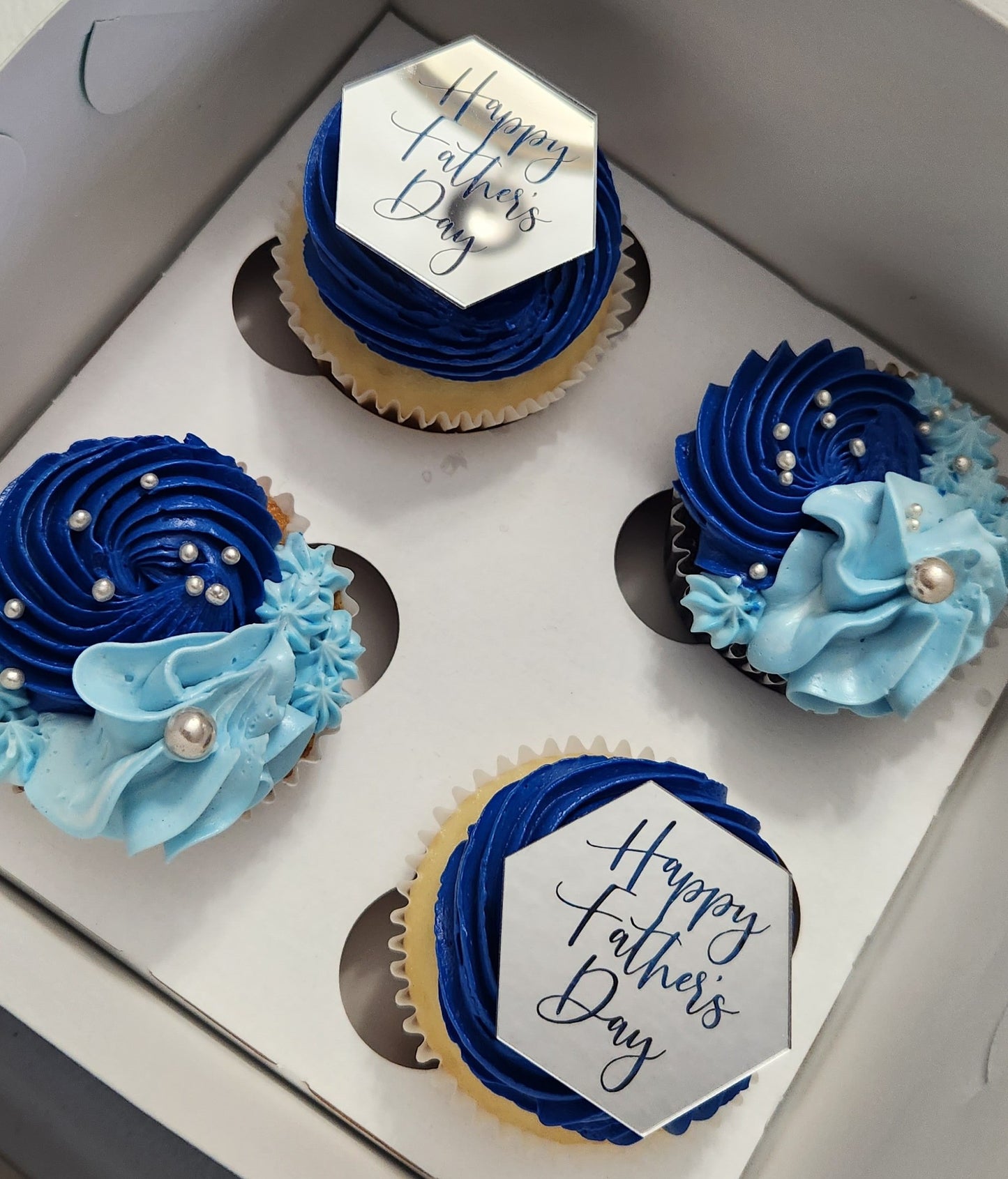 Father's Day Cupcake Gift box